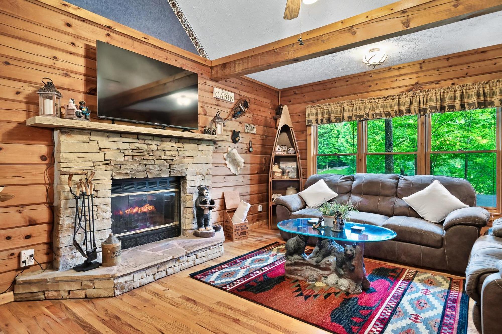 Cozy, Ada Accessible, Family Cabin With Hot Tub Севьервилл Экстерьер фото
