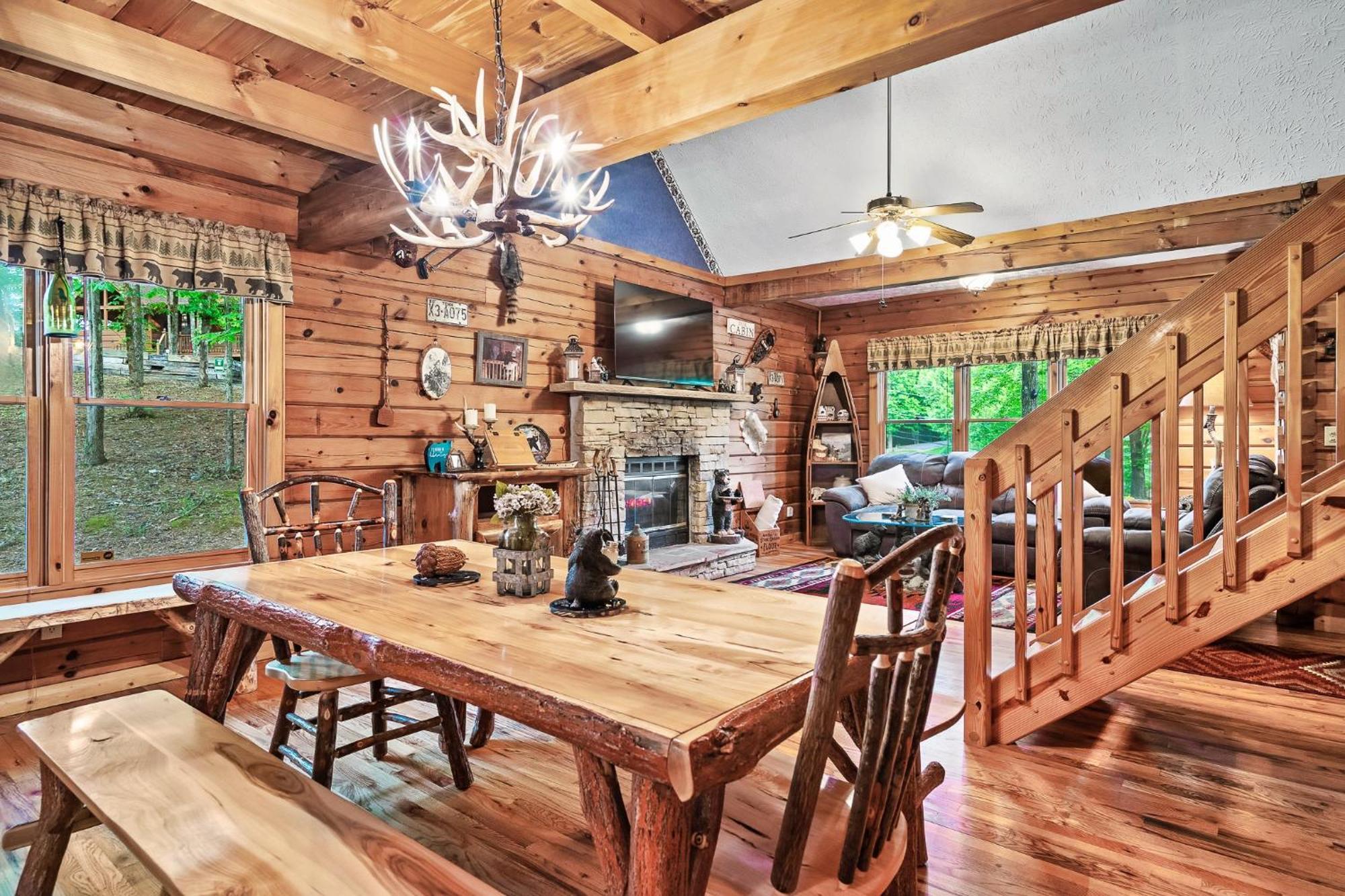 Cozy, Ada Accessible, Family Cabin With Hot Tub Севьервилл Экстерьер фото